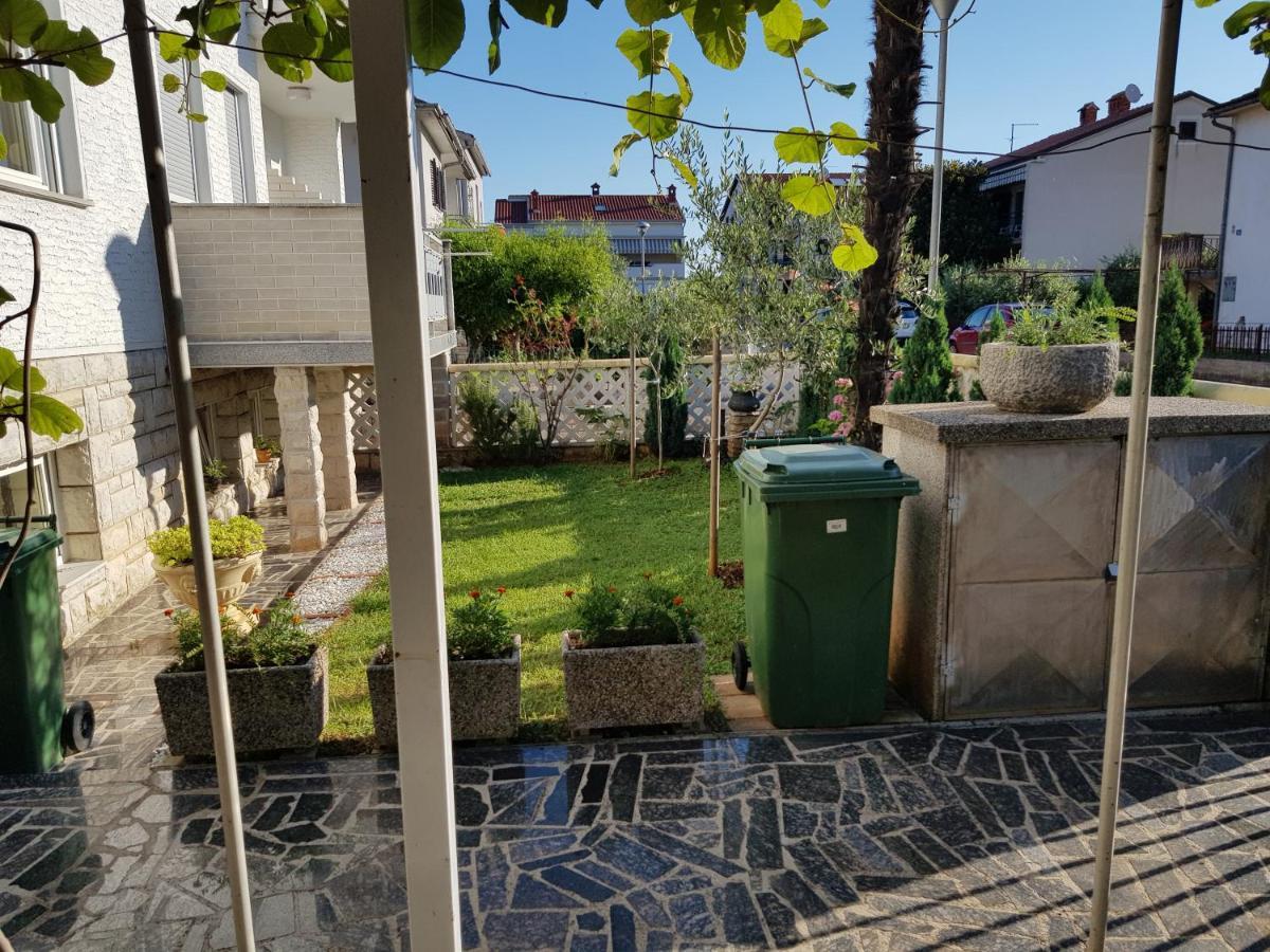 Zino Lägenhet Umag Exteriör bild